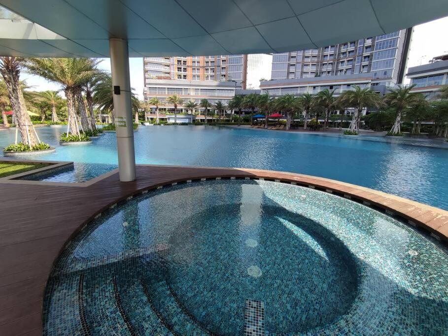 Pik Family 2 Bedroom, 5 Beds & Balcony Best View Jakarta Eksteriør billede