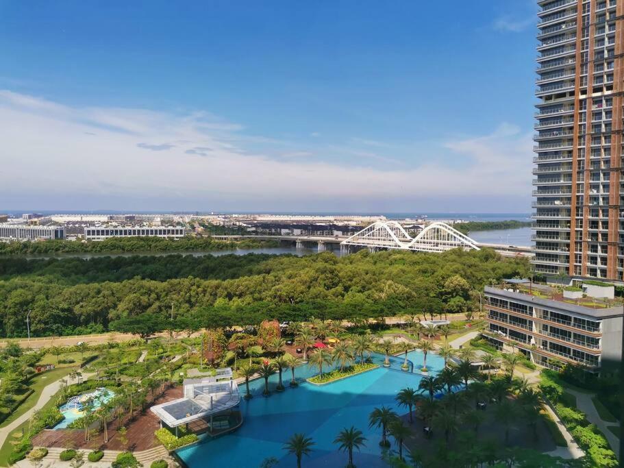 Pik Family 2 Bedroom, 5 Beds & Balcony Best View Jakarta Eksteriør billede